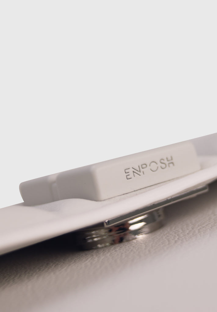EVA MINI Bianco - Borsa in similpelle premium con patta trapuntata | ENPOSH